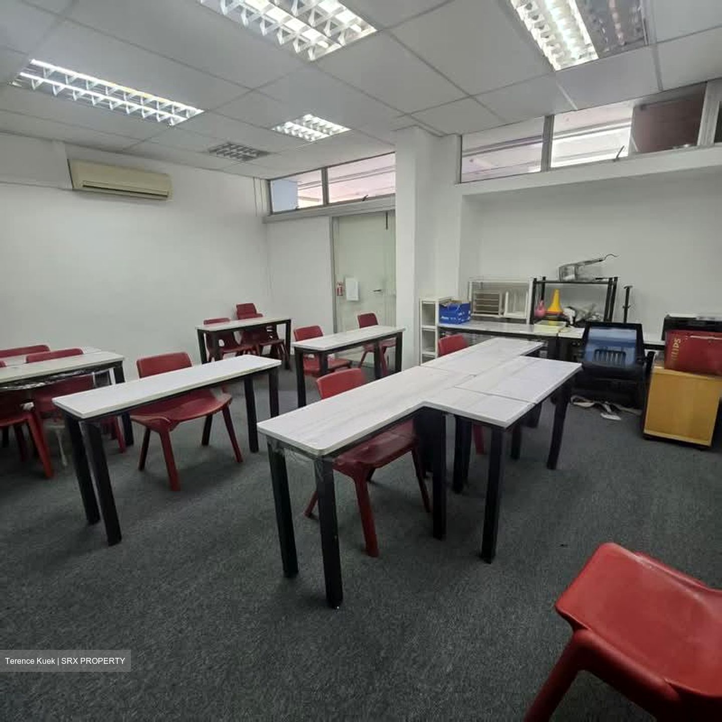 Jurong Gateway Road (D22), Retail #534083321